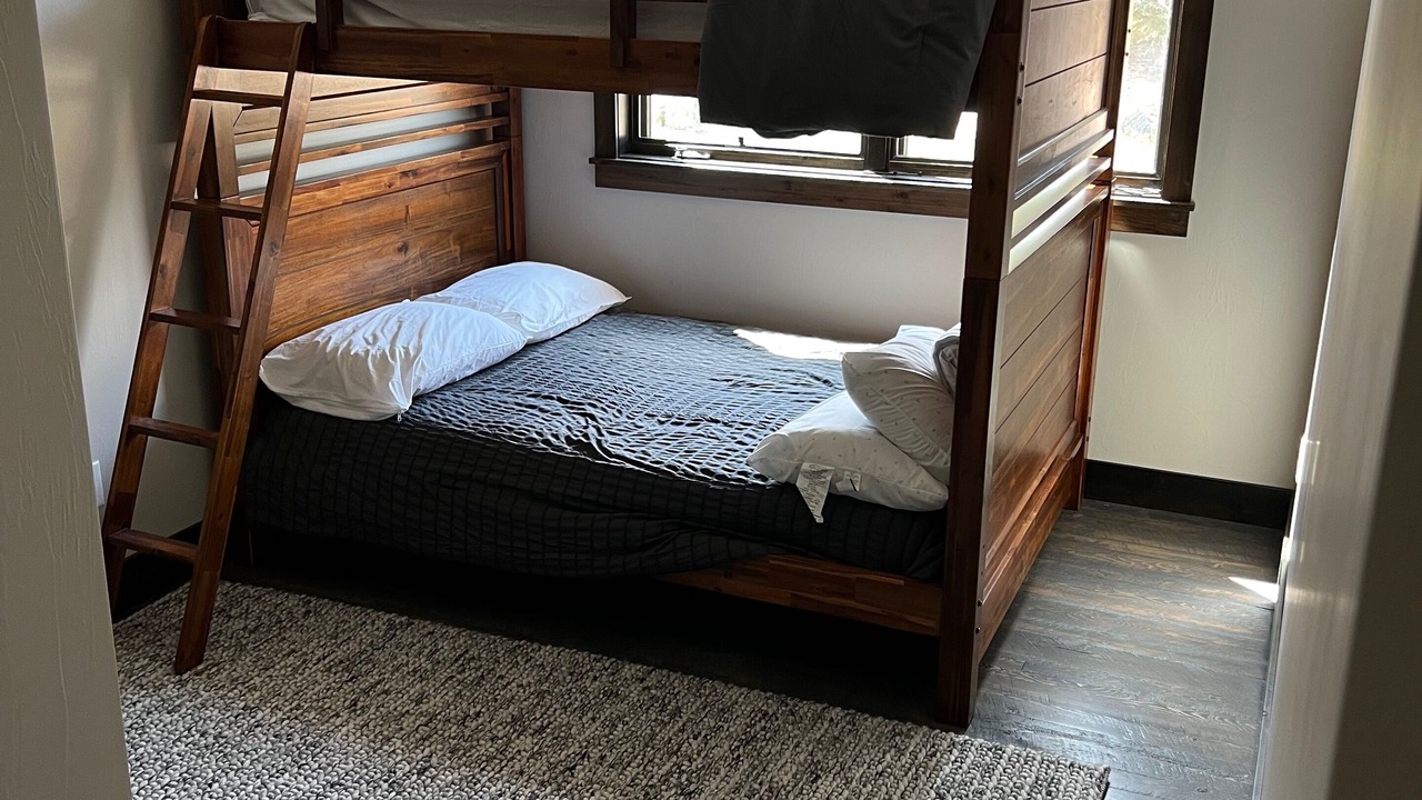 Photo of Bedroom in Helena