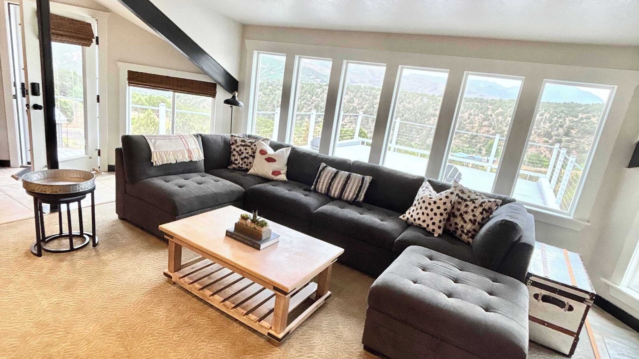 Photo of Livingroom in Pocatello