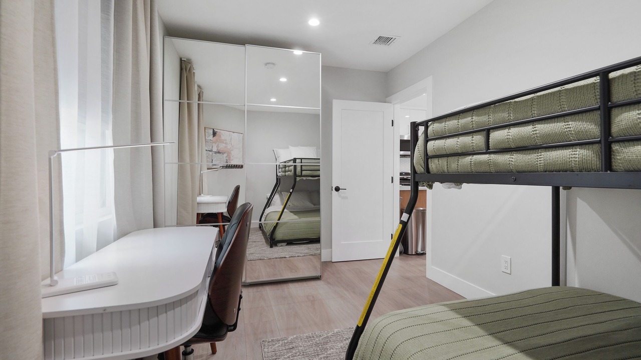 Photo of Bedroom in Palms