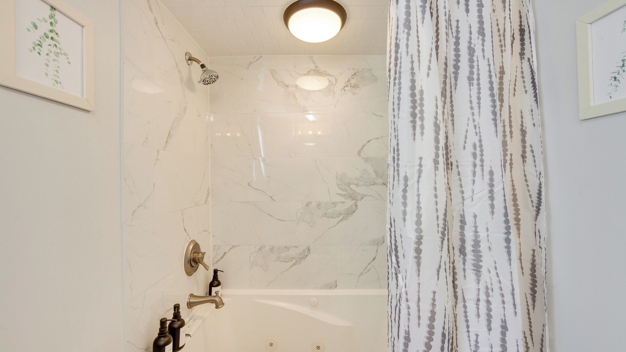 Photo of Bathroom in Mount Carmel
