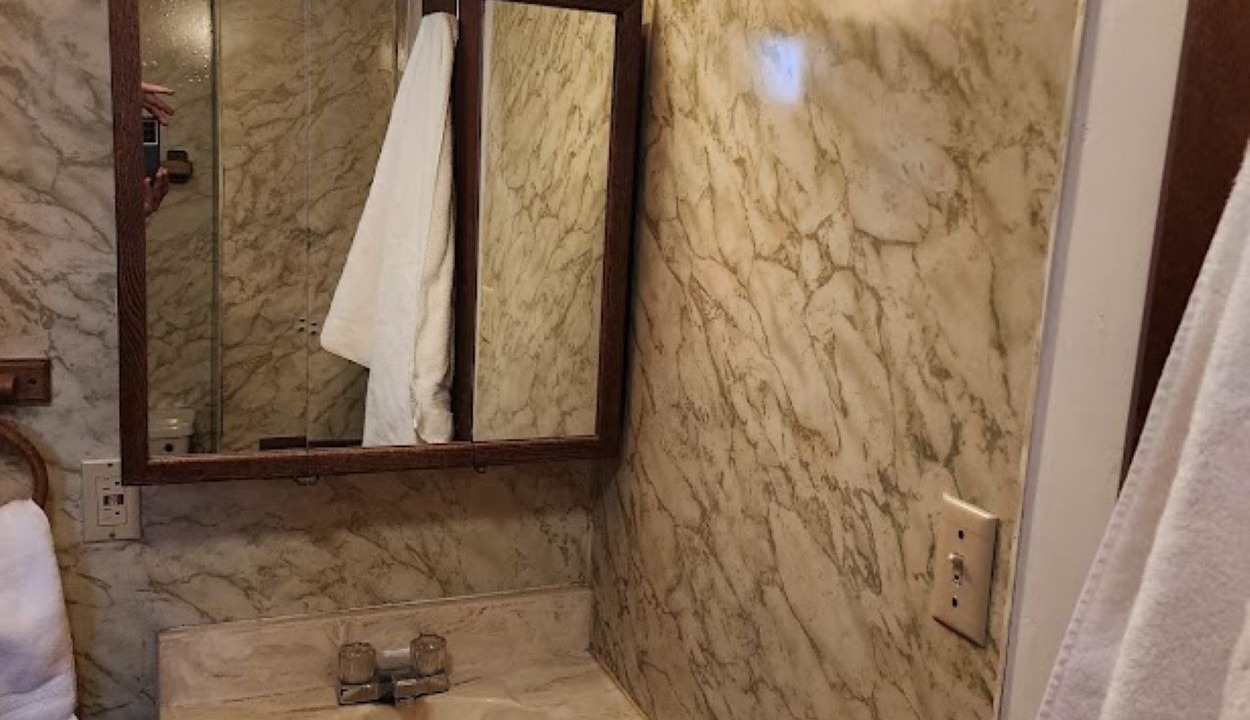 Photo of Bathroom in Butte