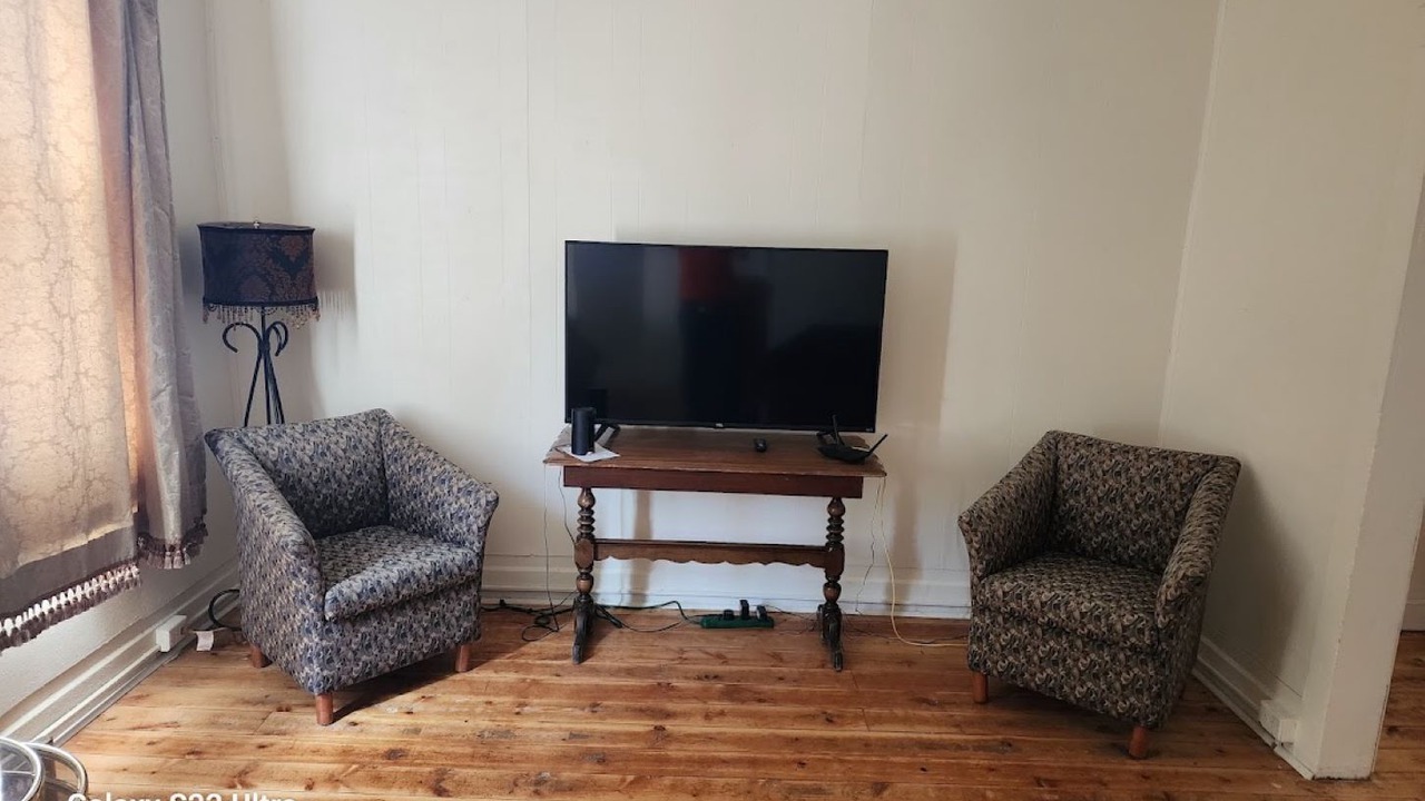 Photo of Livingroom in Butte