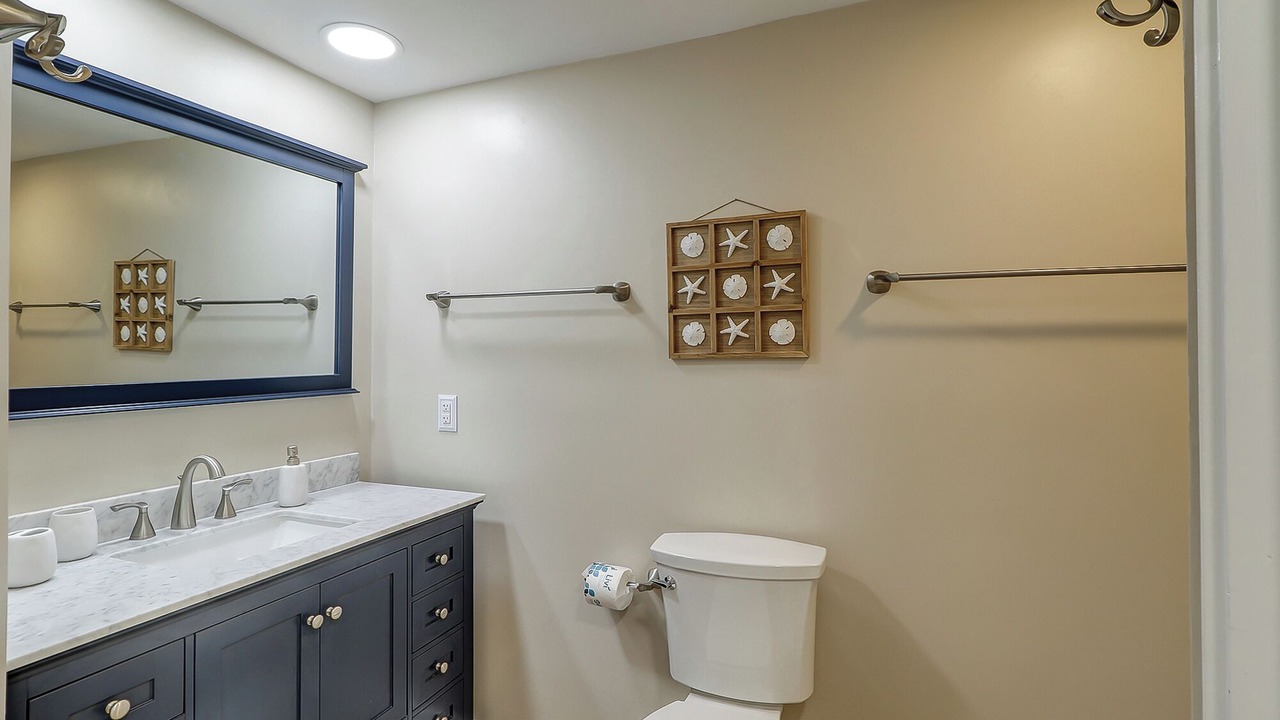 Photo of Bathroom in Oceanside