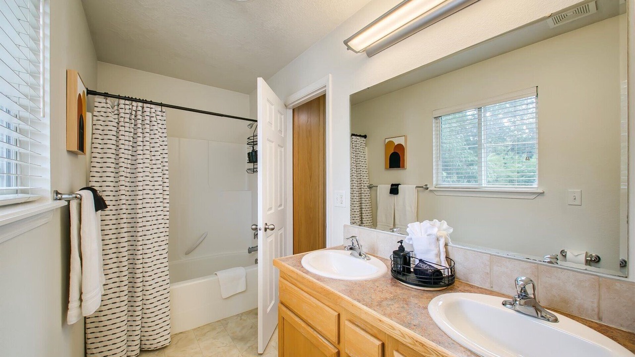 Photo of Bathroom in Southeast Boise