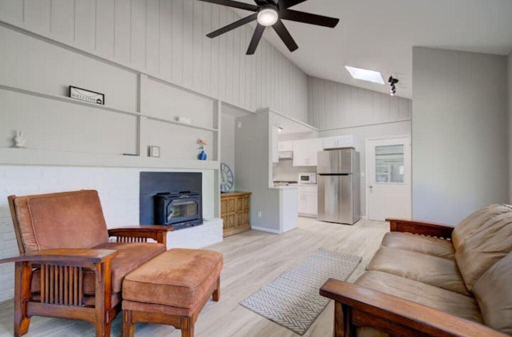 Photo of Livingroom in Livingston
