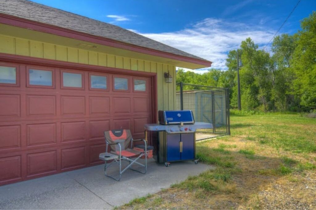 Photo of Outdoor in Livingston