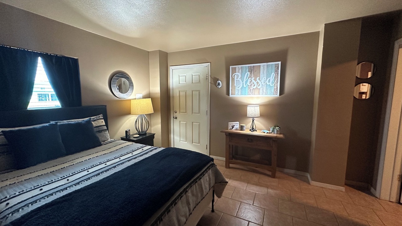 Photo of Bedroom in Port Mansfield