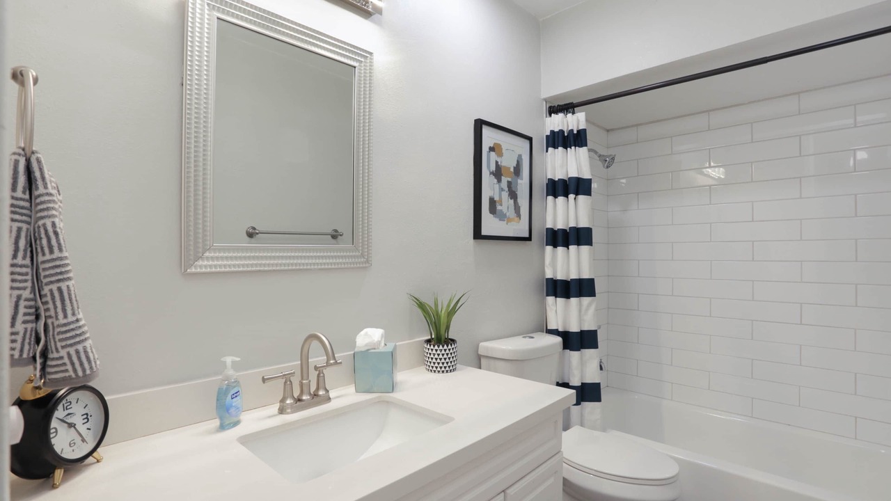 Photo of Bathroom in Point Loma Heights