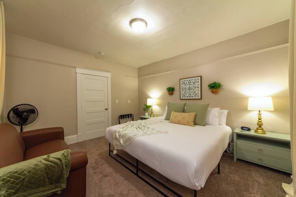 Photo of Bedroom in West Central