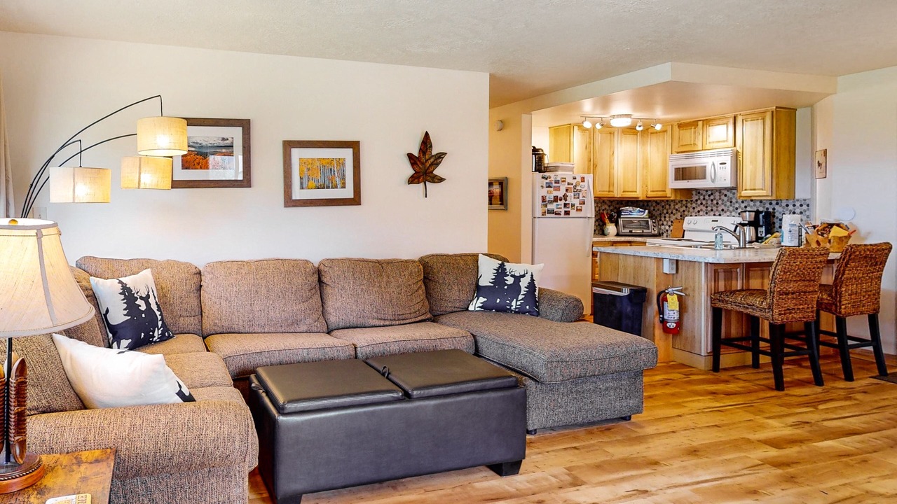 Photo of Livingroom in Brian Head
