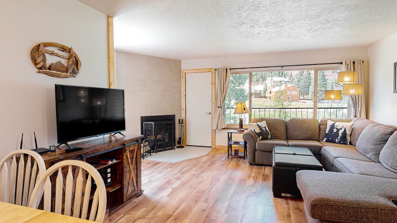 Photo of Livingroom in Brian Head