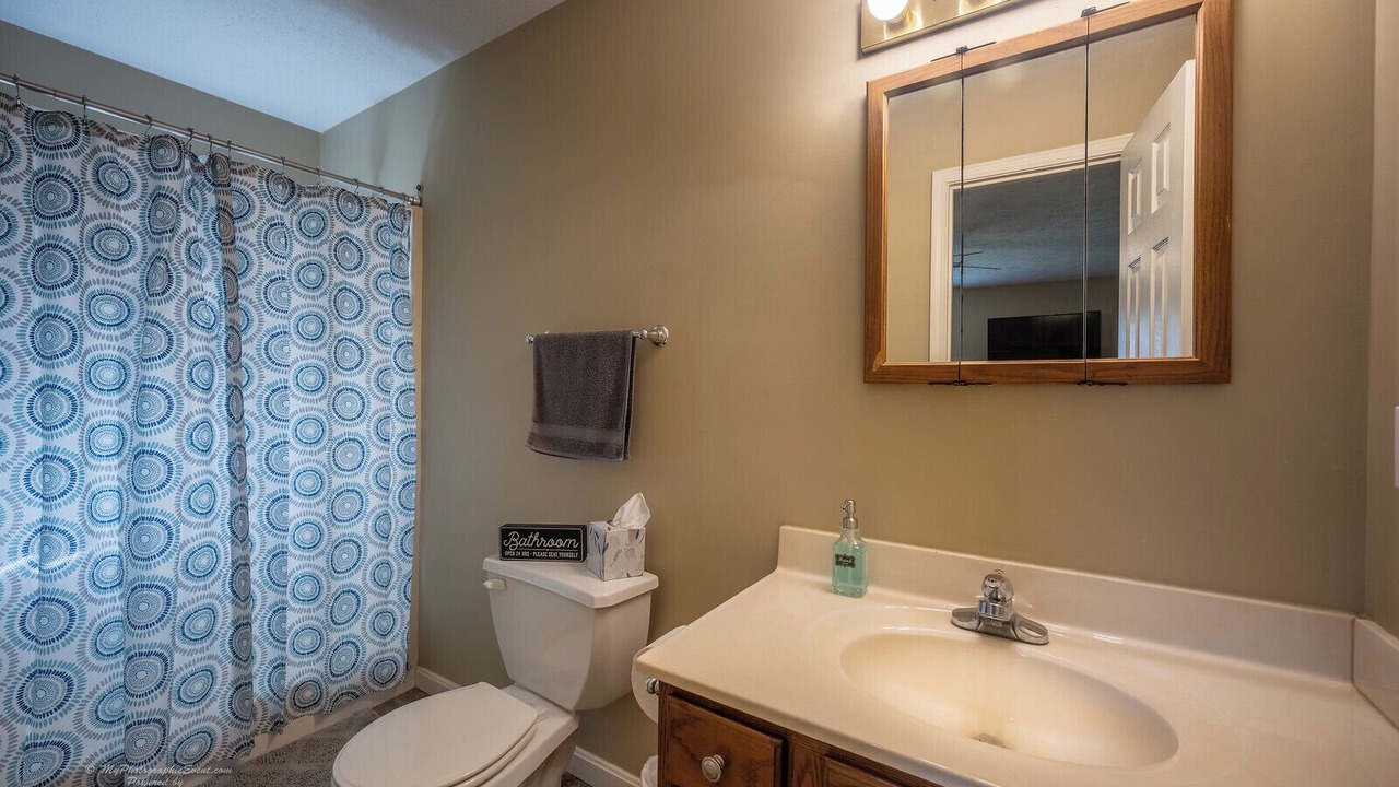 Photo of Bathroom in Santa Claus