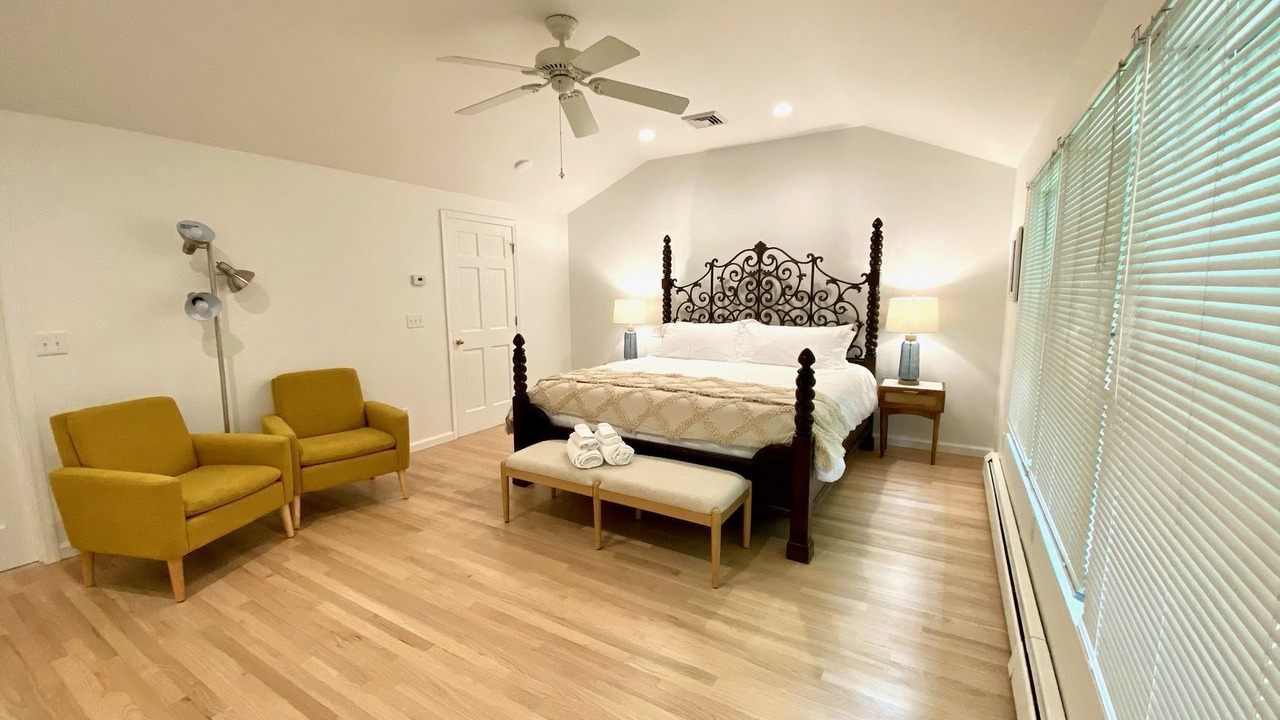 Photo of Bedroom in Warwick