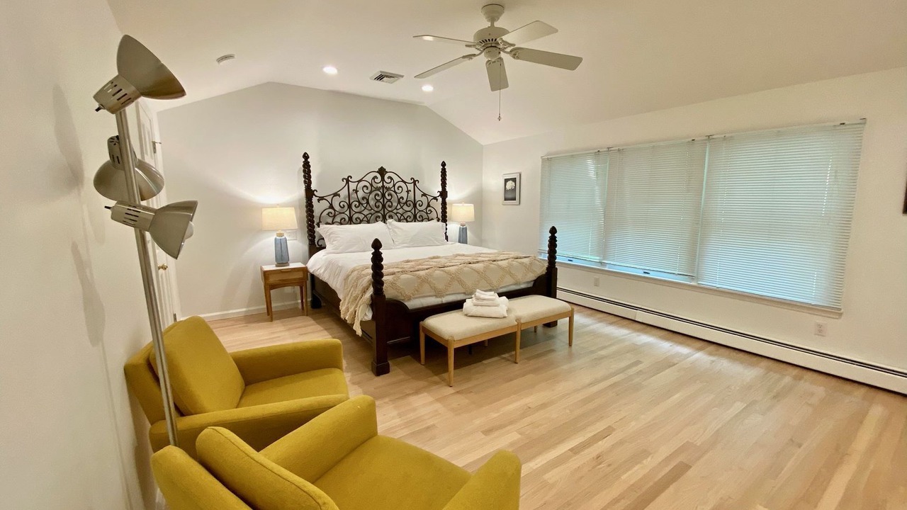 Photo of Bedroom in Warwick