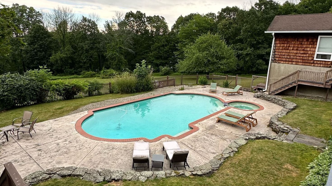 Photo of Outdoor in Warwick