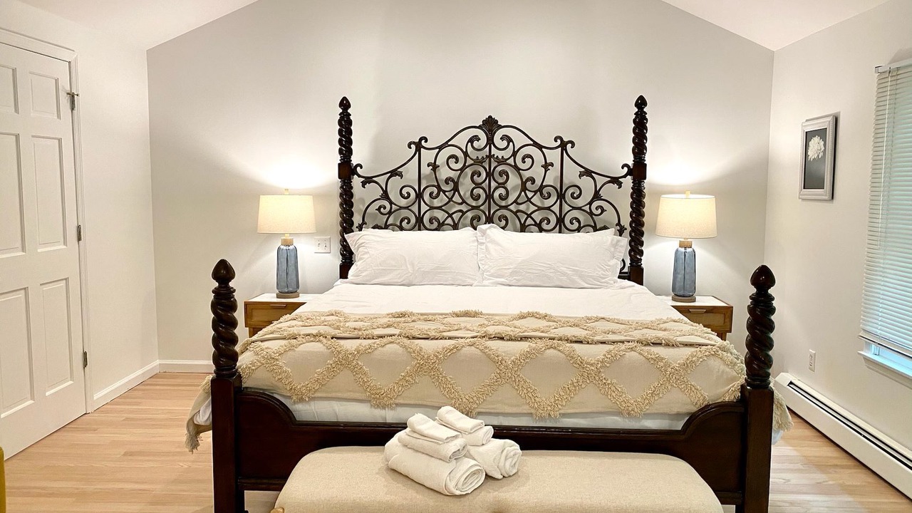 Photo of Bedroom in Warwick