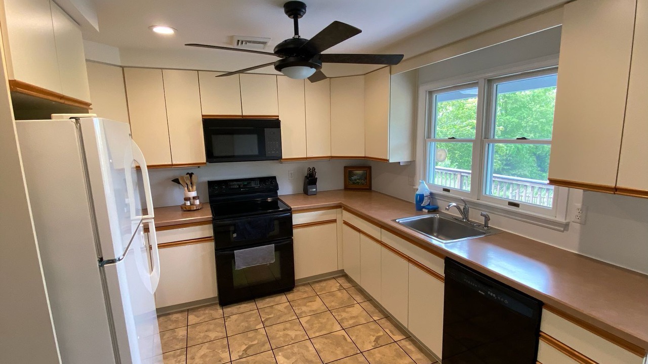 Photo of Kitchen in Warwick