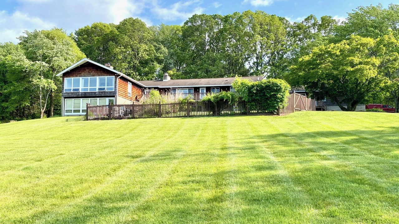 Photo of Outdoor in Warwick