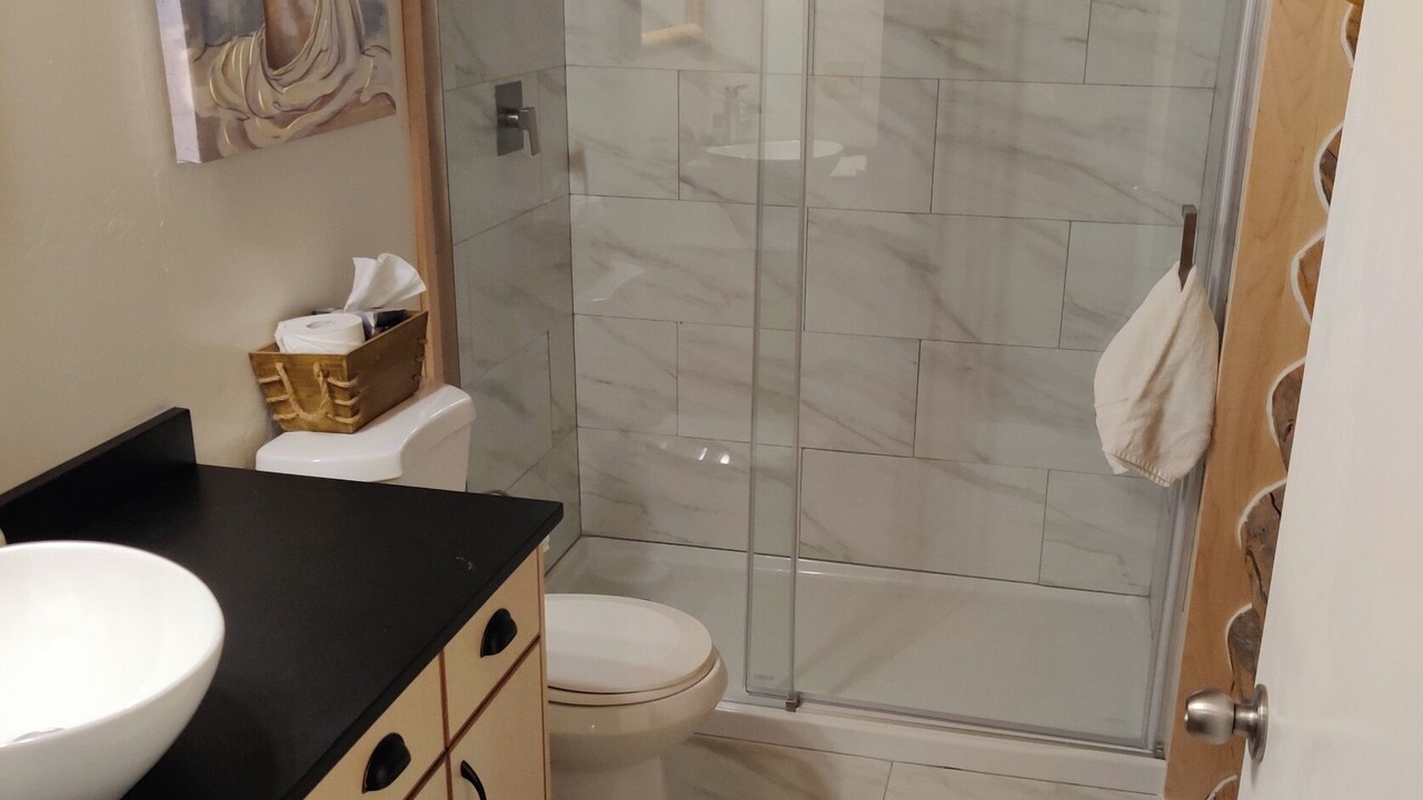 Photo of Bathroom in Salmon