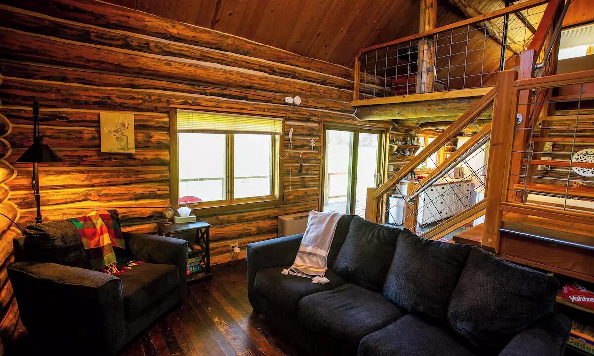 Photo of Livingroom in Salmon