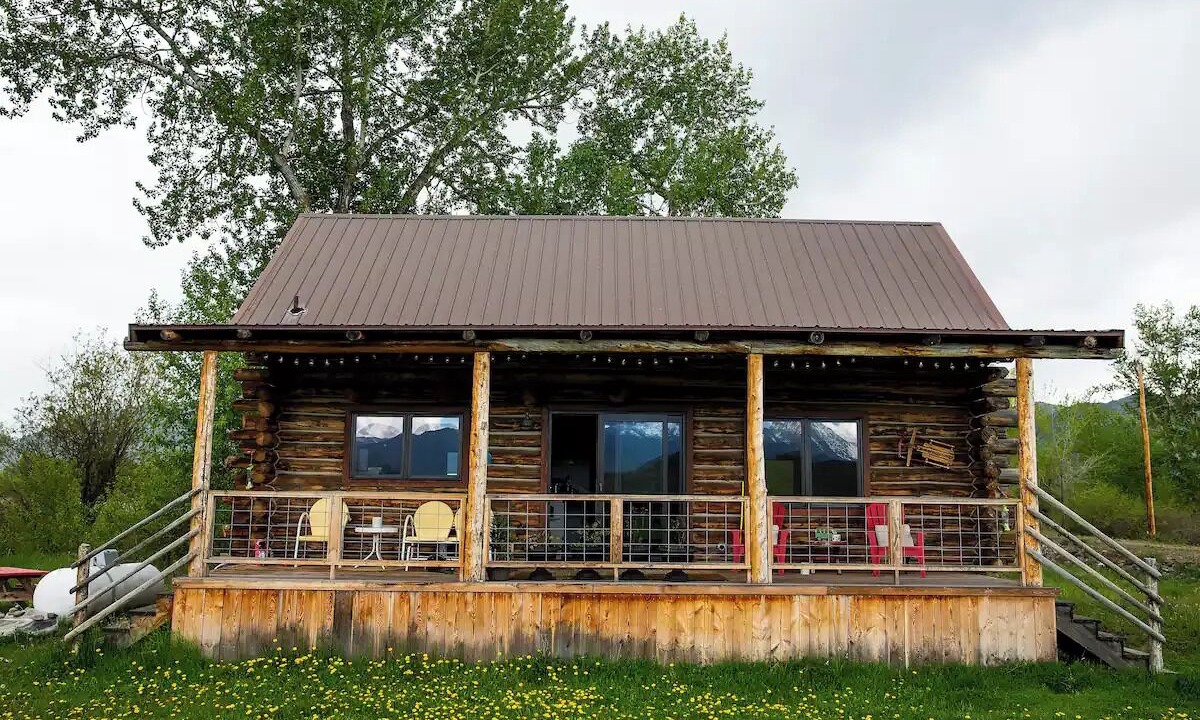 Photo of Outdoor in Salmon