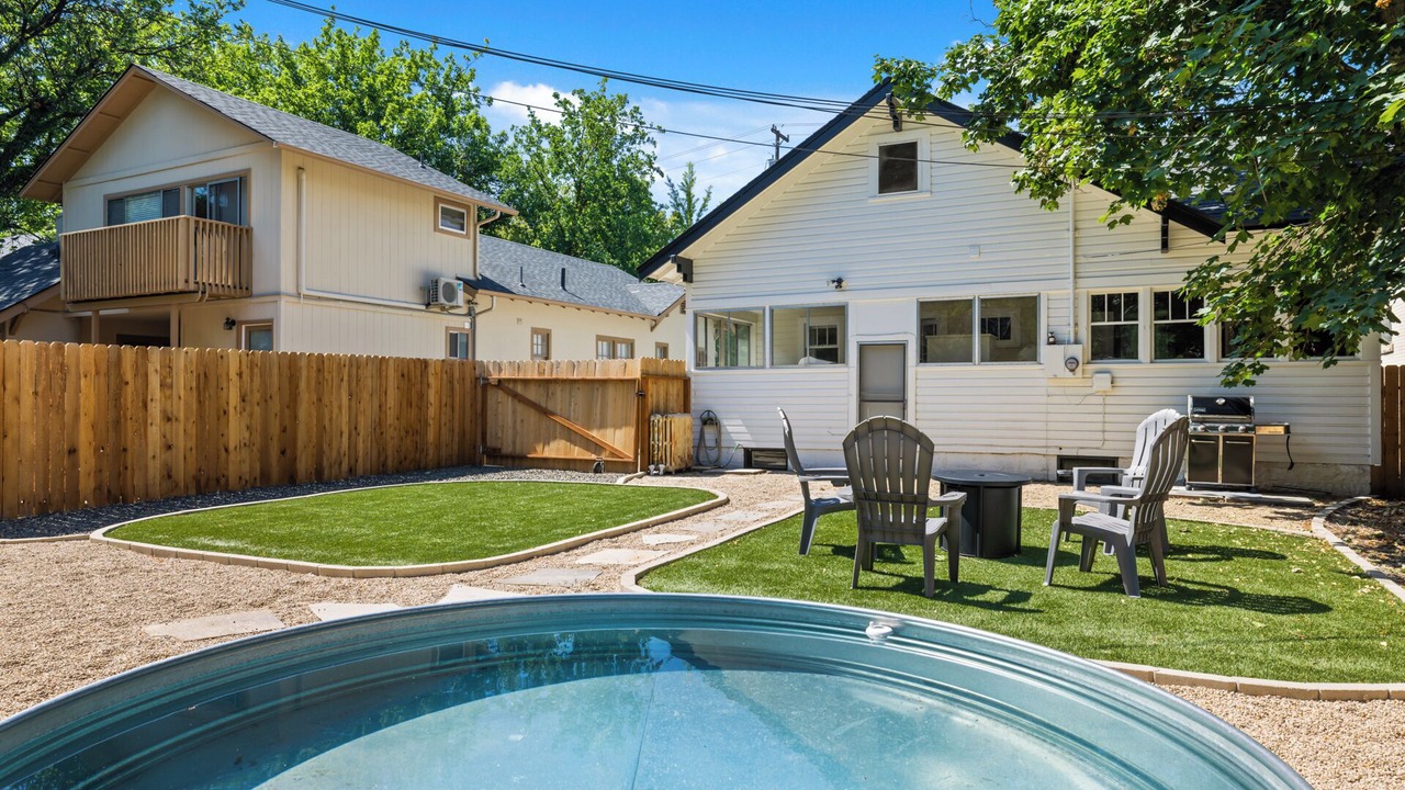 Photo of Outdoor in East End