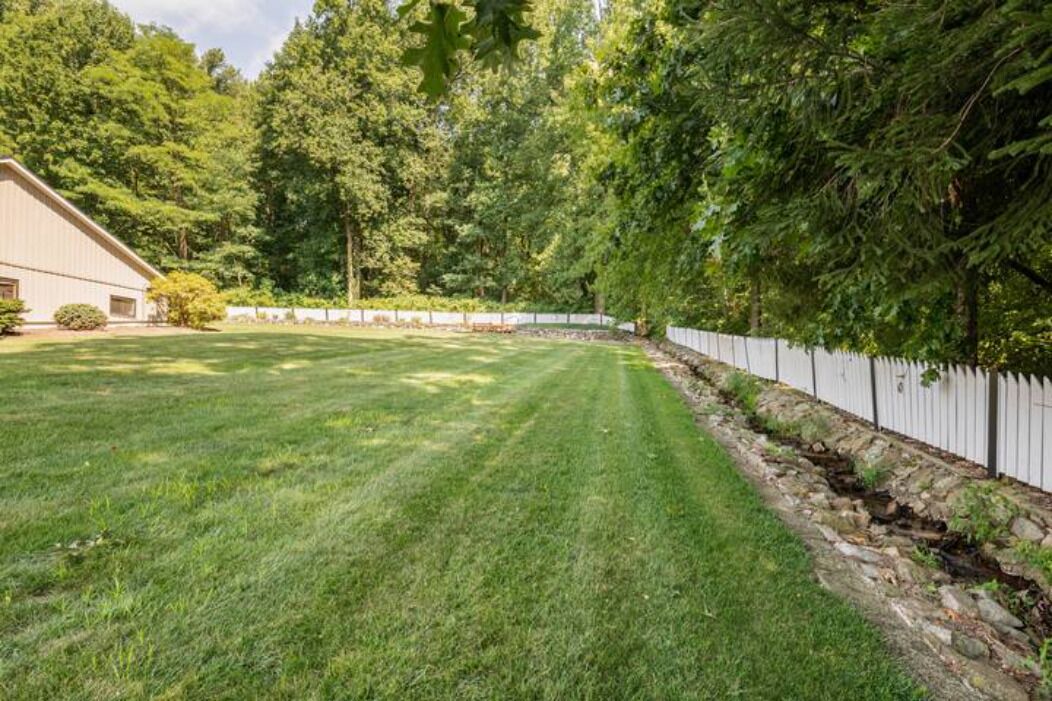 Photo of Outdoor in New Holland