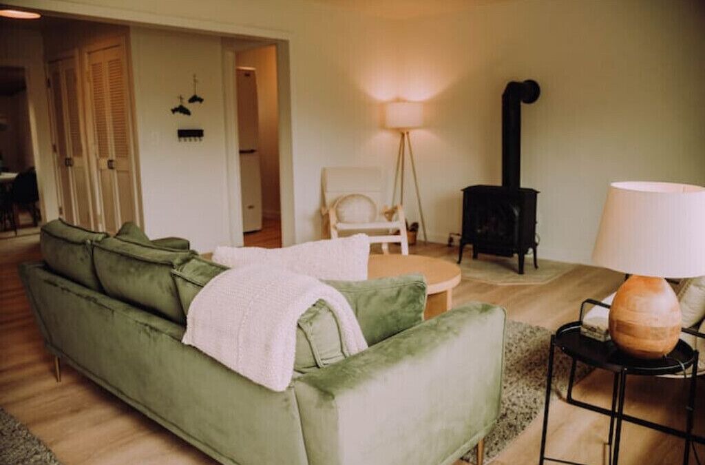 Photo of Livingroom in Salmon