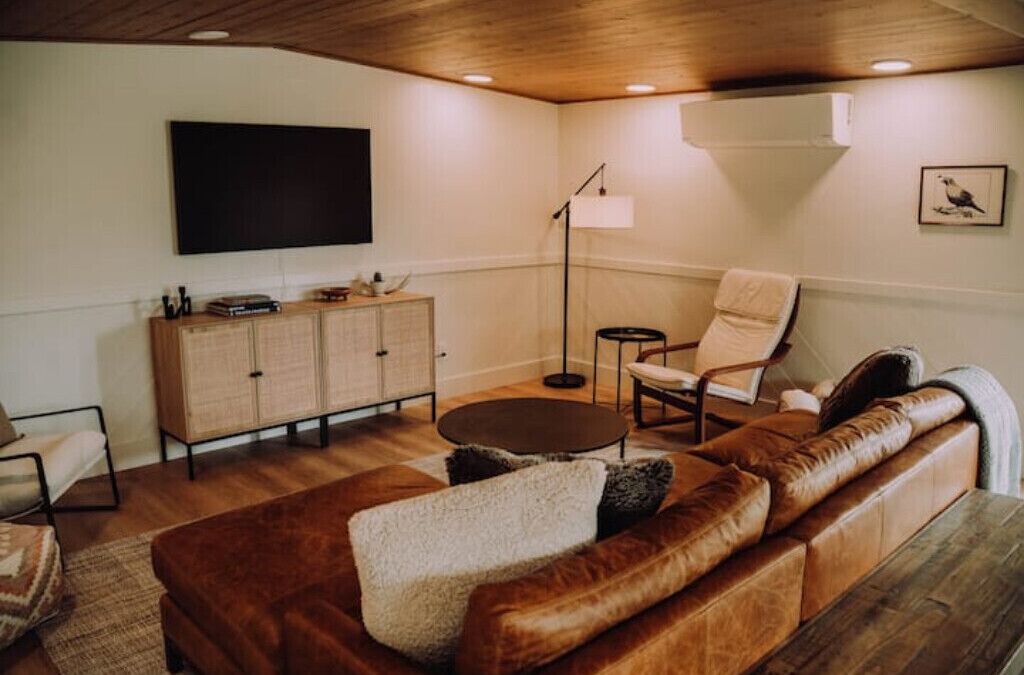 Photo of Livingroom in Salmon