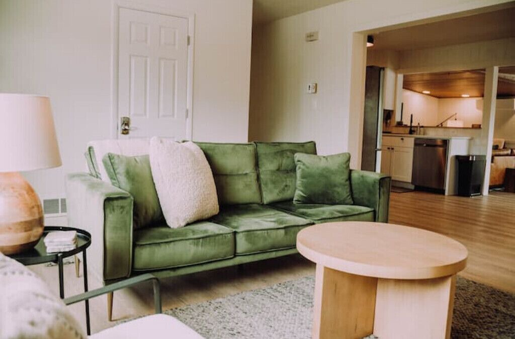 Photo of Livingroom in Salmon