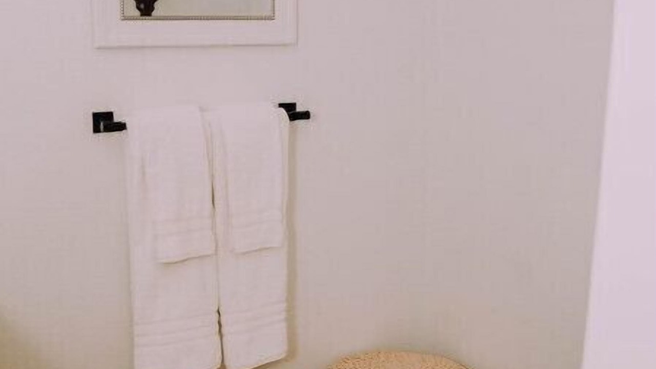 Photo of Bathroom in Salmon