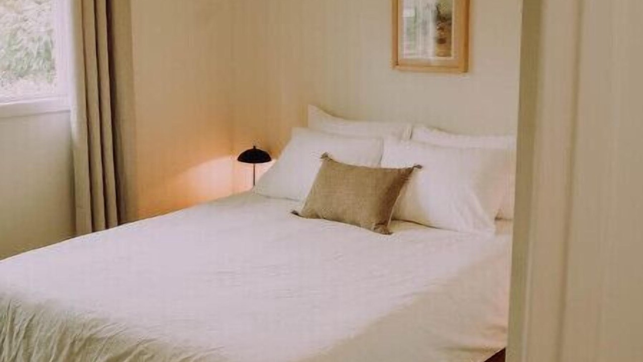 Photo of Bedroom in Salmon