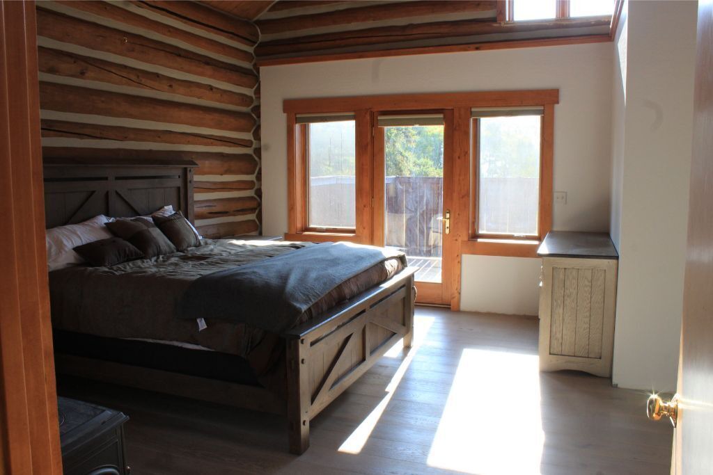 Photo of Bedroom in Victor