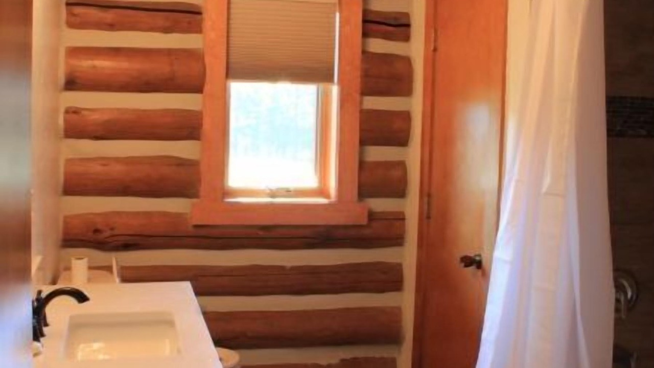 Photo of Bathroom in Victor