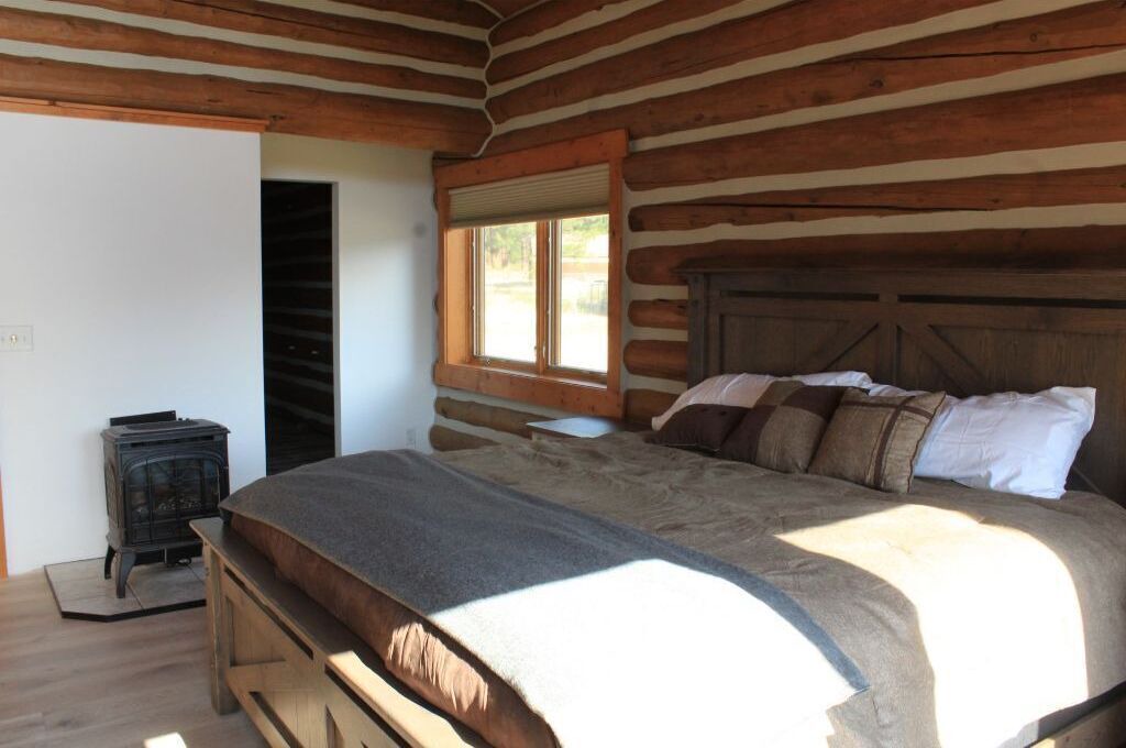 Photo of Bedroom in Victor