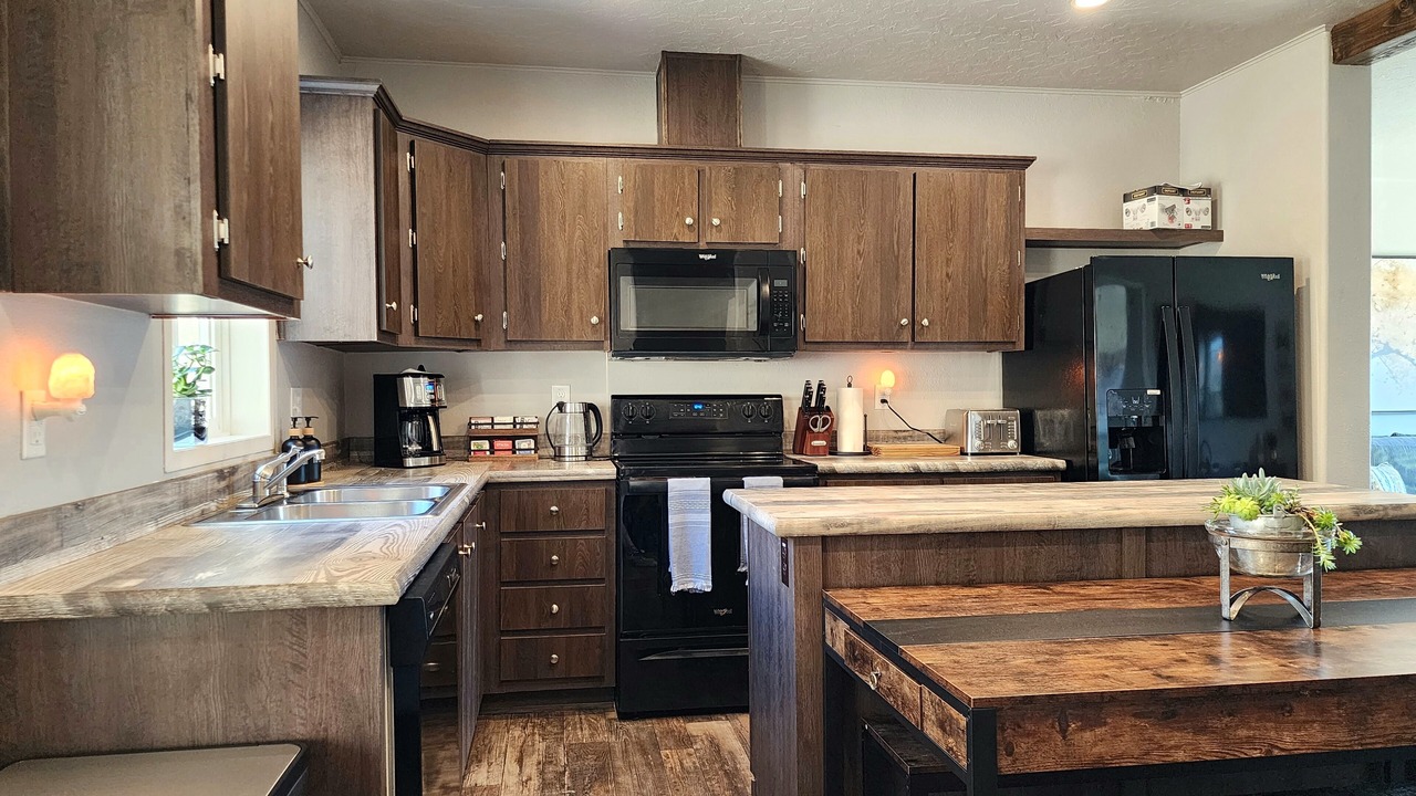 Photo of Kitchen in Lenore