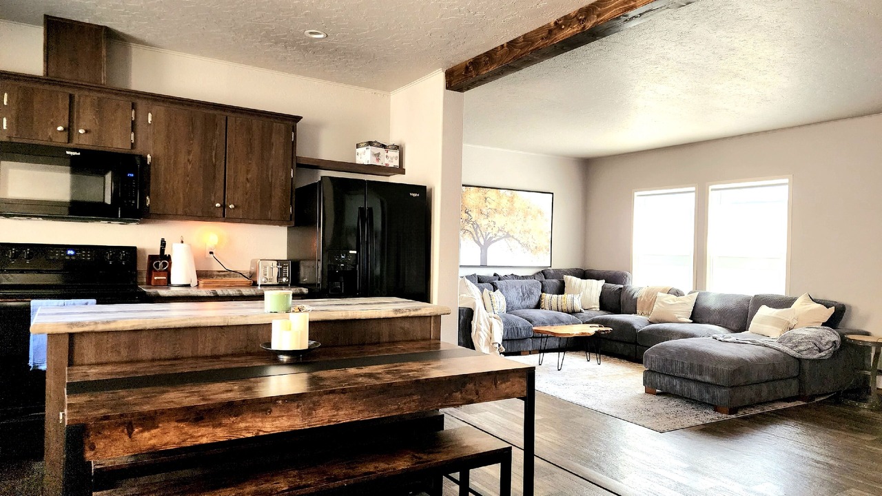 Photo of Livingroom in Lenore