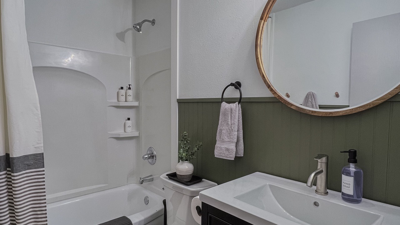 Photo of Bathroom in Roosevelt