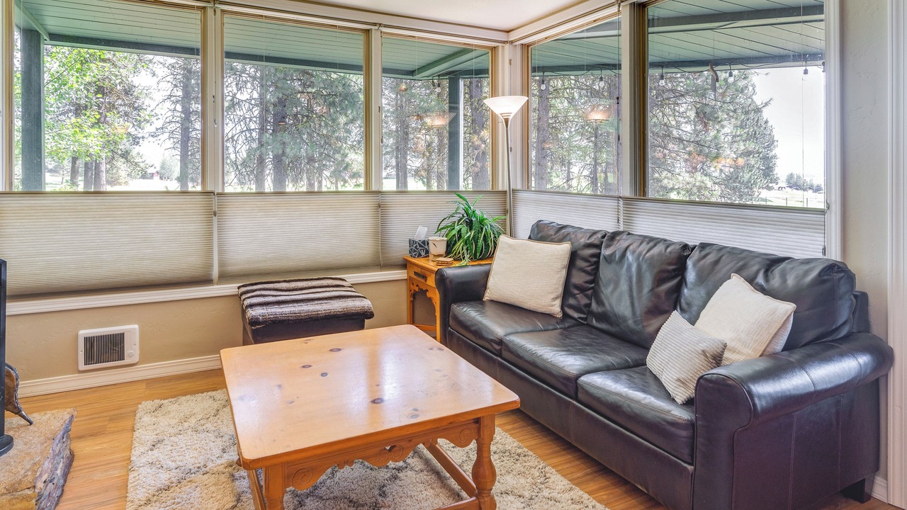Photo of Livingroom in New Meadows