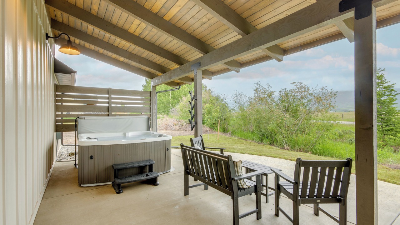 Photo of Patio Balcony in Red Lodge