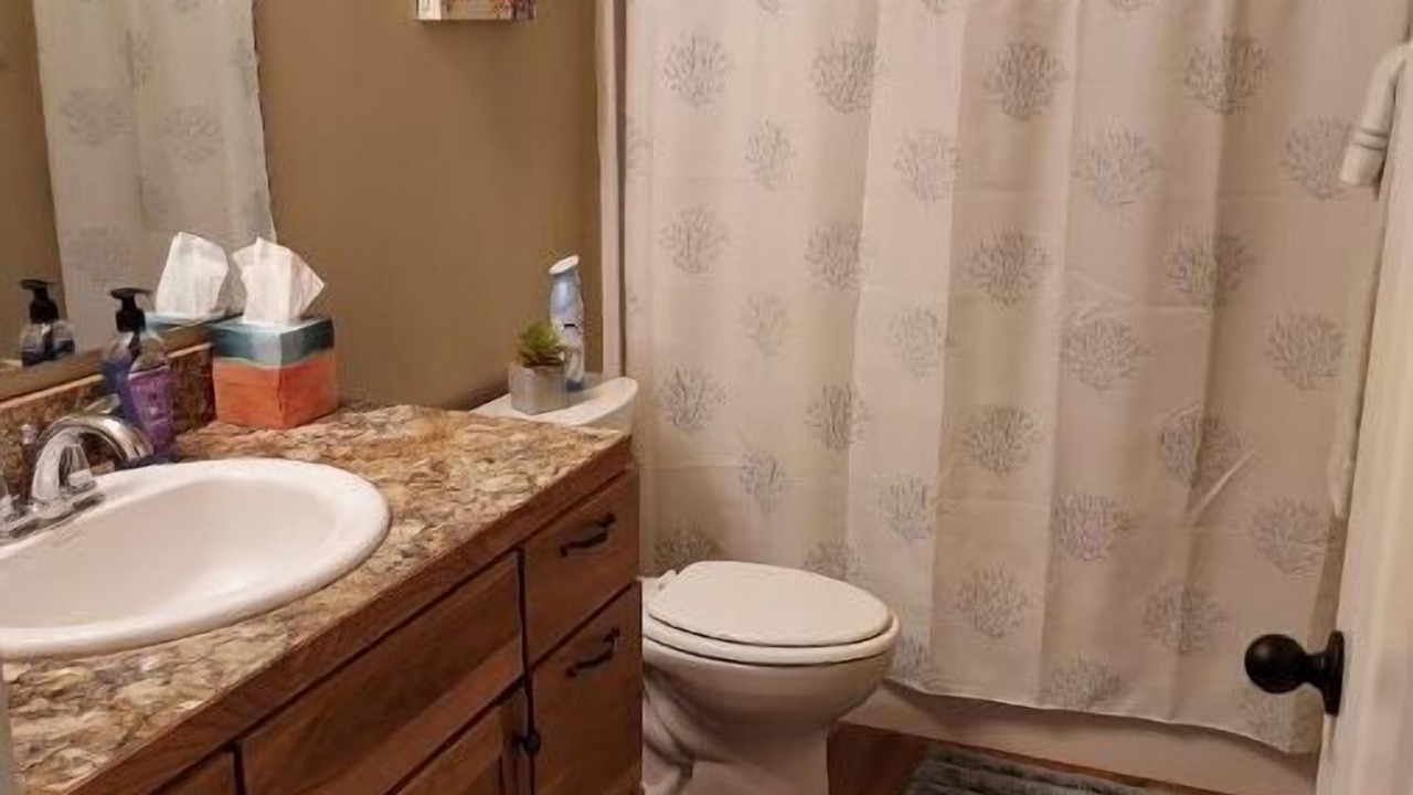 Photo of Bathroom in Helena