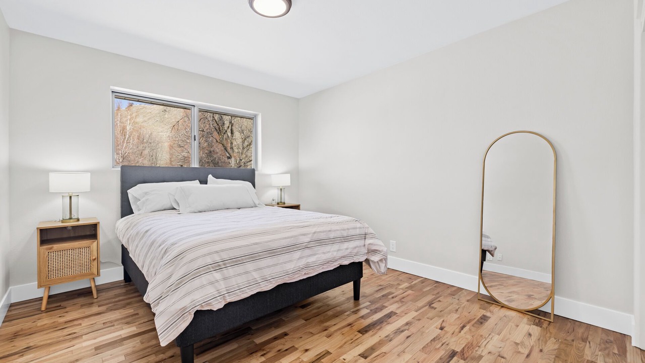 Photo of Bedroom in North End