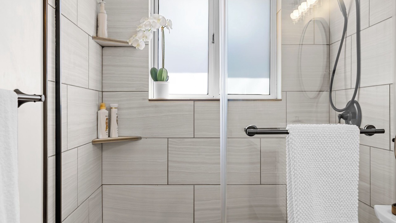 Photo of Bathroom in North End