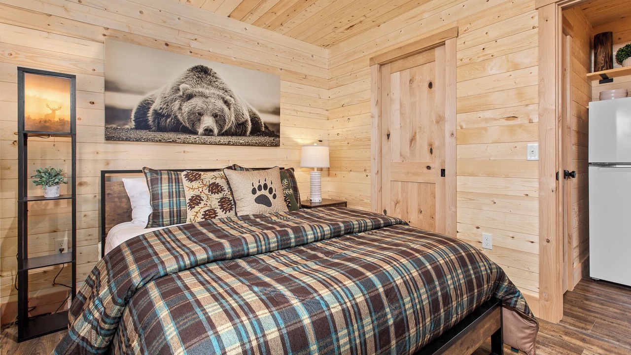 Photo of Bedroom in Polebridge