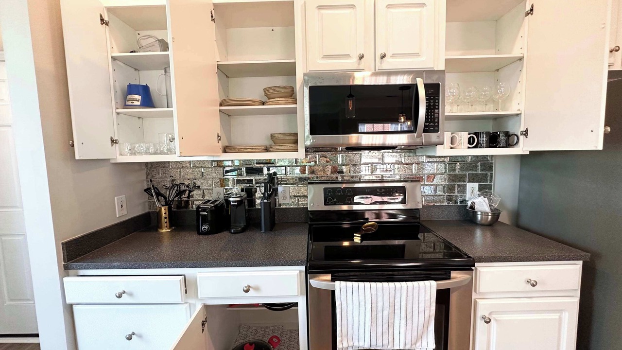Photo of Kitchen in First Ward