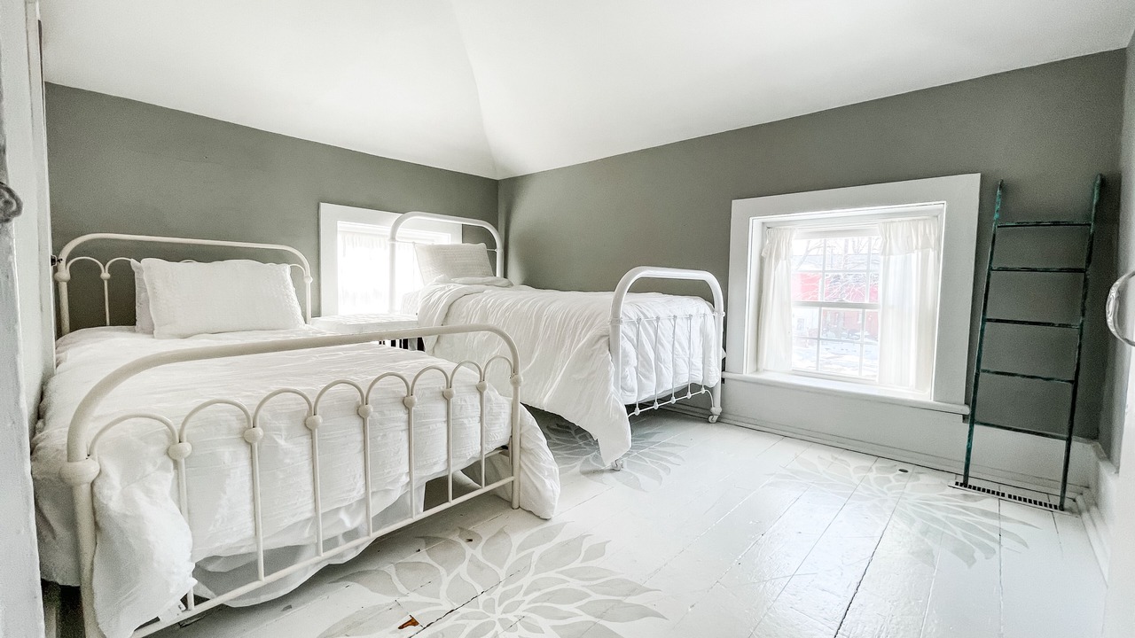 Photo of Bedroom in Marion