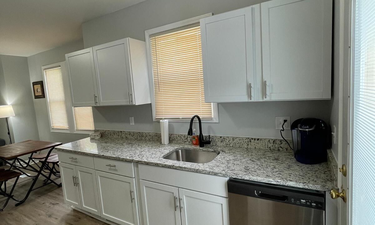 Photo of Kitchen in Warren