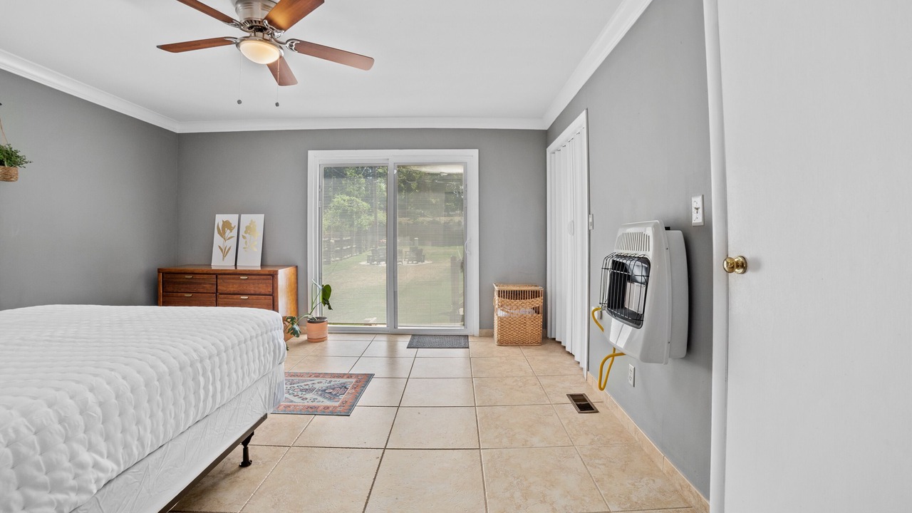 Photo of Bedroom in Maple Ridge