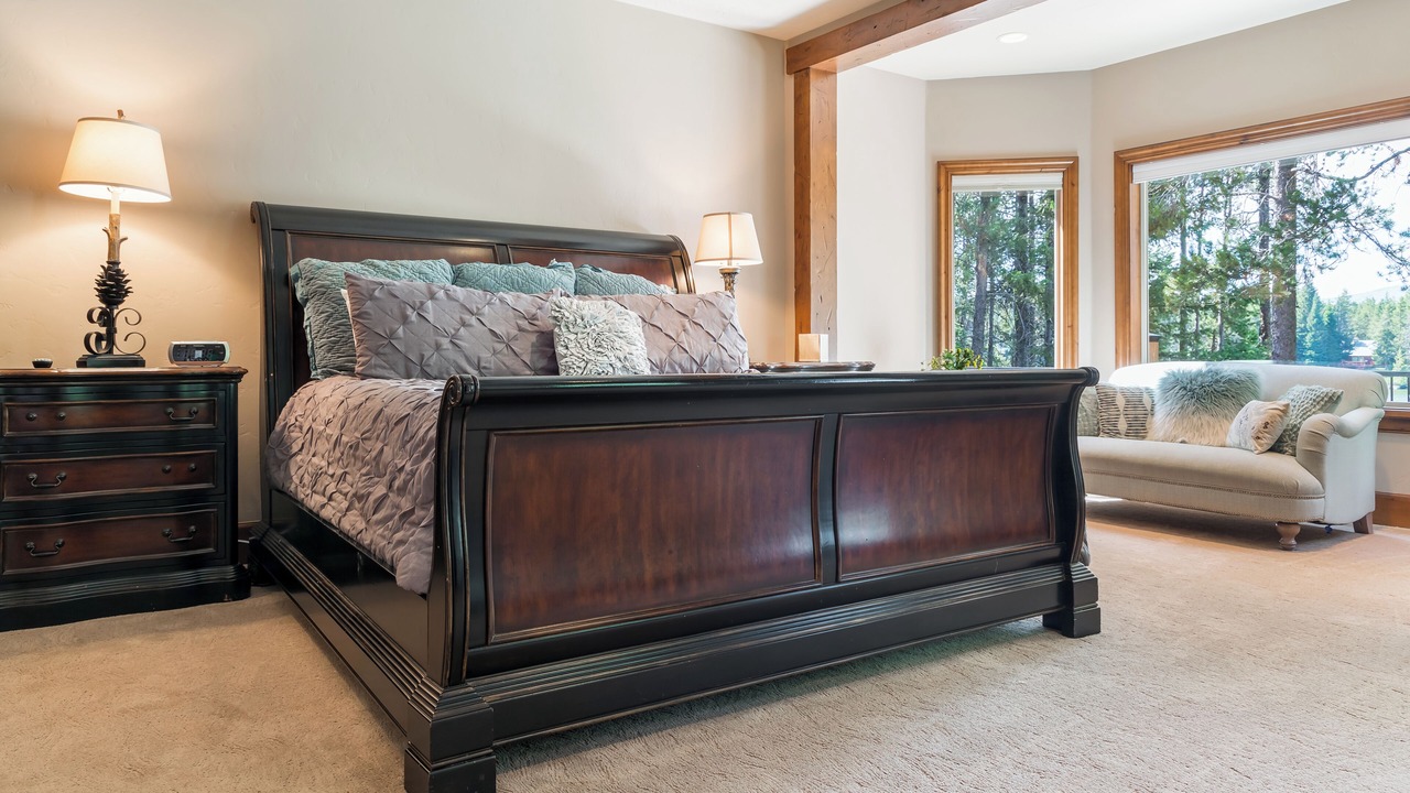 Photo of Bedroom in Island Park