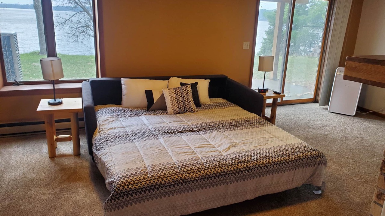 Photo of Bedroom in Chickamaw Beach
